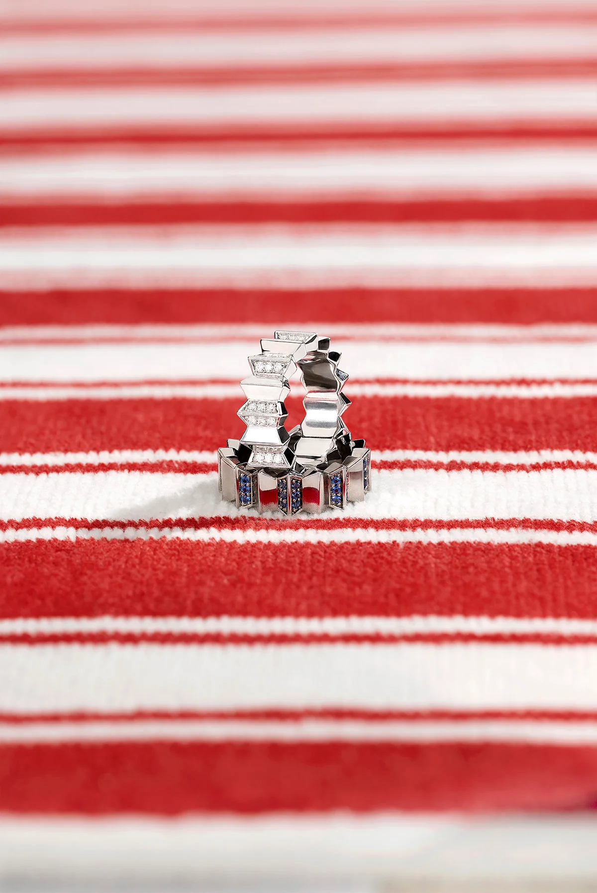 Up and Down Ring - Image 3